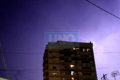 Rige una alerta por probables lluvias y tormentas fuertes