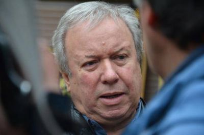 El Gobierno ya tendr�a el reemplazo de Beroiza y hay fuertes rumores en Salud