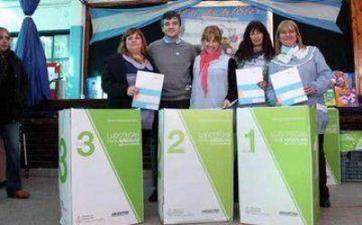 Zabaleta opin� �necesario ingresar a Hurlingham al proyecto que inaugur� 1800 escuelas�