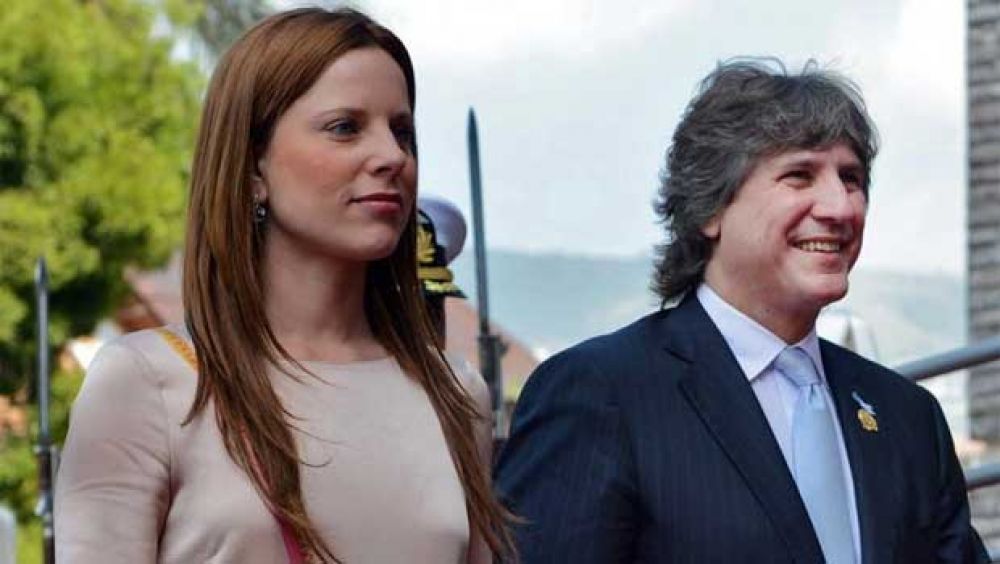 Le roban en Belgrano a la novia de Amado Boudou