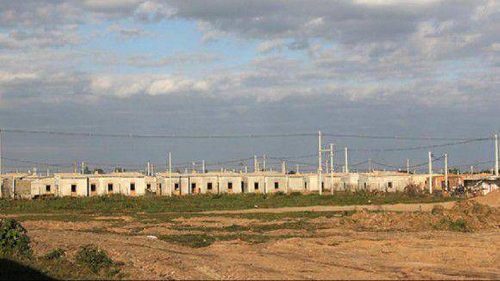 Alperovich contin�a apostando a la obra p�blica