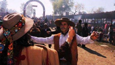 La cultura y tradici�n tucumana en una feria ancestral