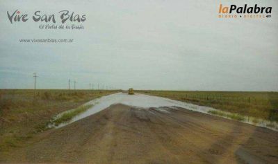 Recomiendan no circular por el camino a San Blas