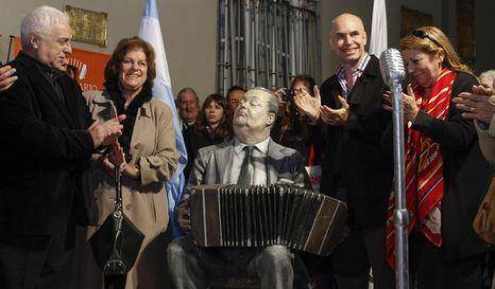 Abasto tiene su Paseo del Tango