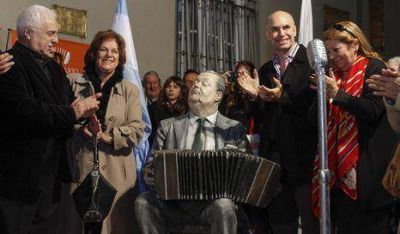 Abasto tiene su Paseo del Tango