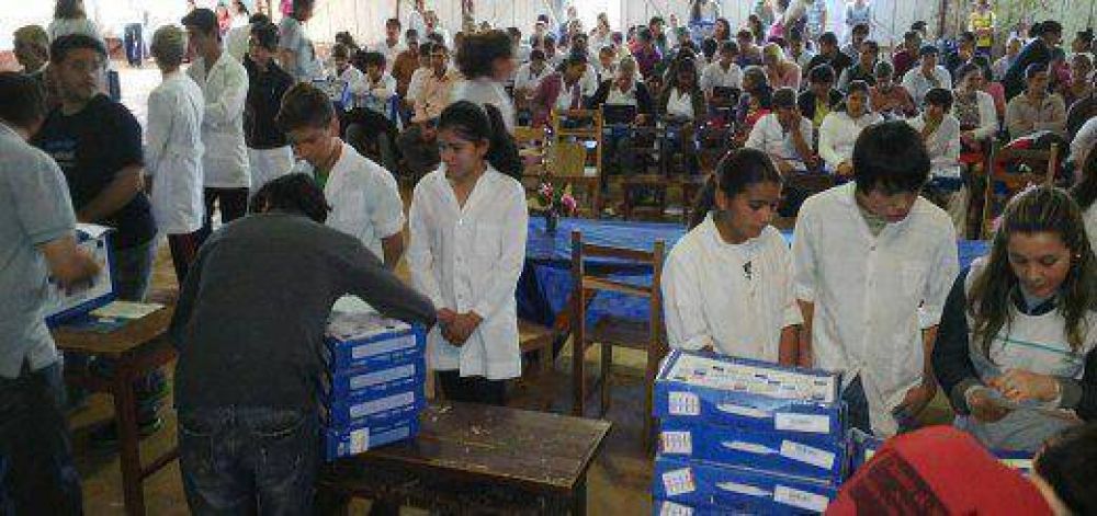 Misiones con los mejores indicadores de entrega de netbooks en el pa�s