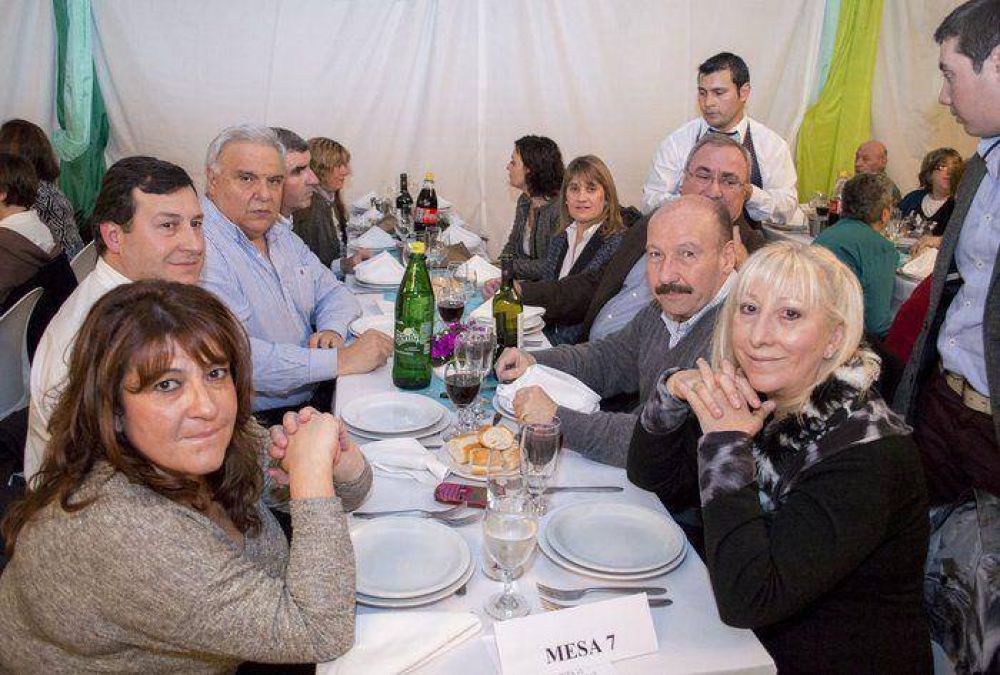 Inza acompa�� a los trabajadores de Luz y Fuerza en su d�a