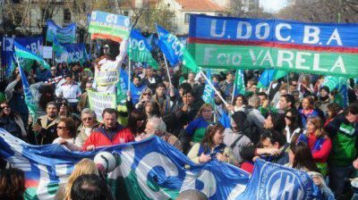 La Provincia descontar� el d�a a los docentes que hagan paro