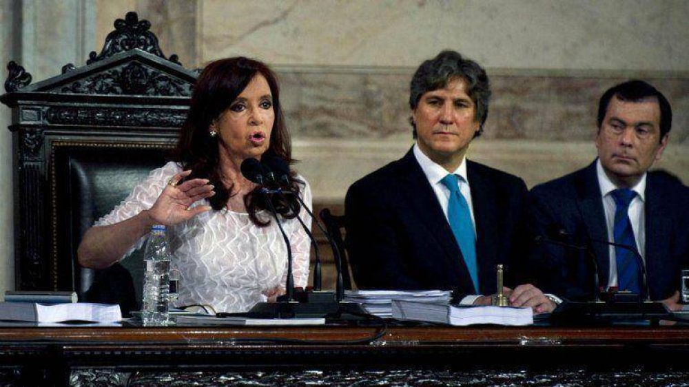 El Ejecutivo no respondi� a ninguno de los m�s de mil pedidos de informe del Congreso en el 2013