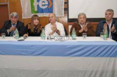 �Momo� Venegas puso en marcha al Partido Fe y anunci� nuevas medidas de fuerza
