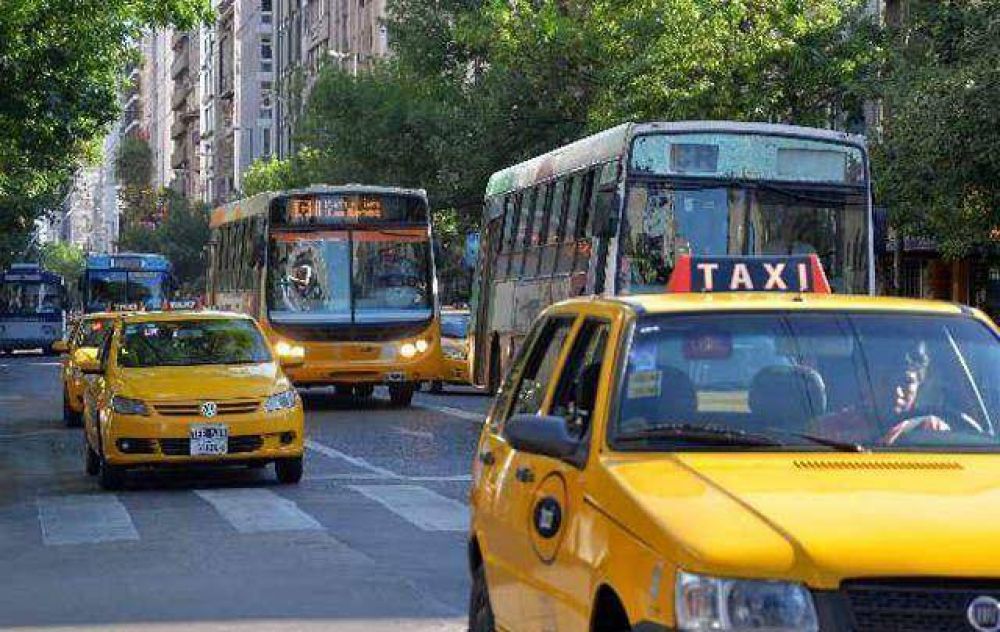 Hoy hay taxis gratis en C�rdoba si se piden desde una App