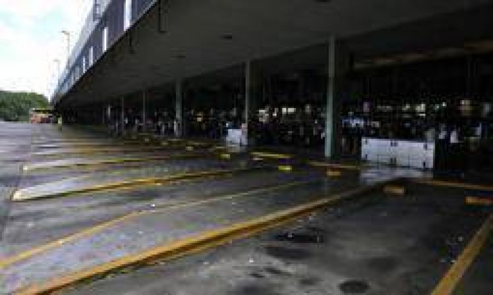UTA decidi� levantar el paro de colectivos de larga distancia