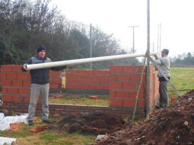 Inici� la obra de agua potable en La Limpia 