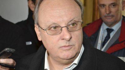 �Di Pierro debe gobernar Comodoro desde Comodoro�