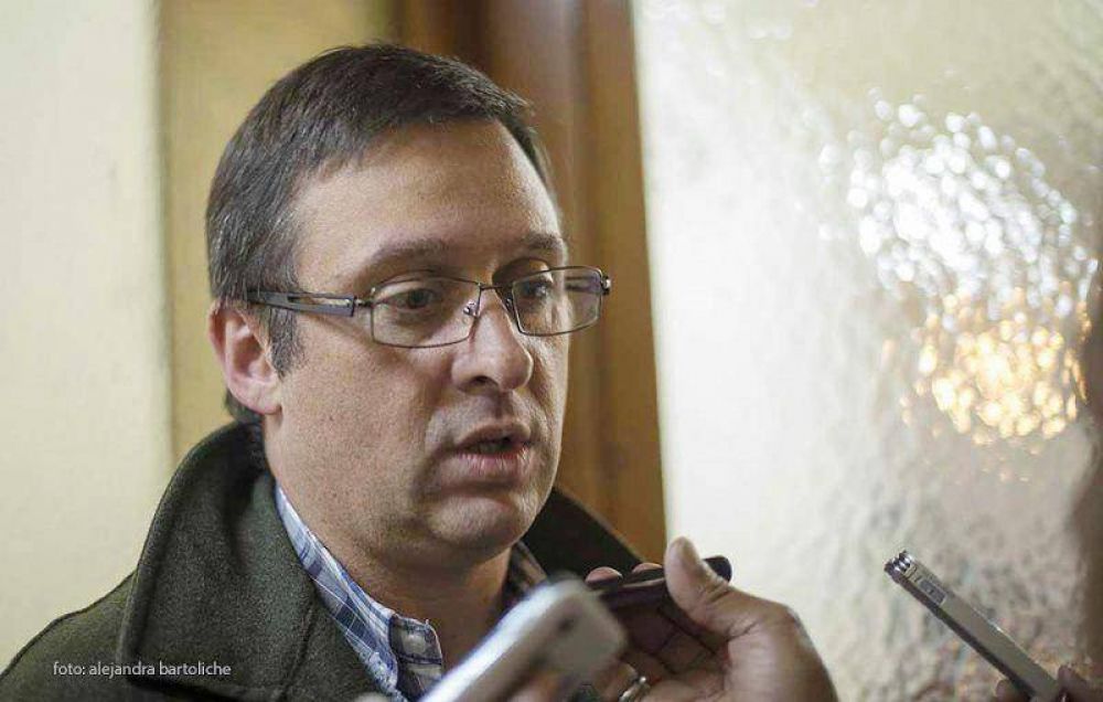 Secretario de Gobierno asegur� que el SOYEM se entromete en decisiones del Ejecutivo