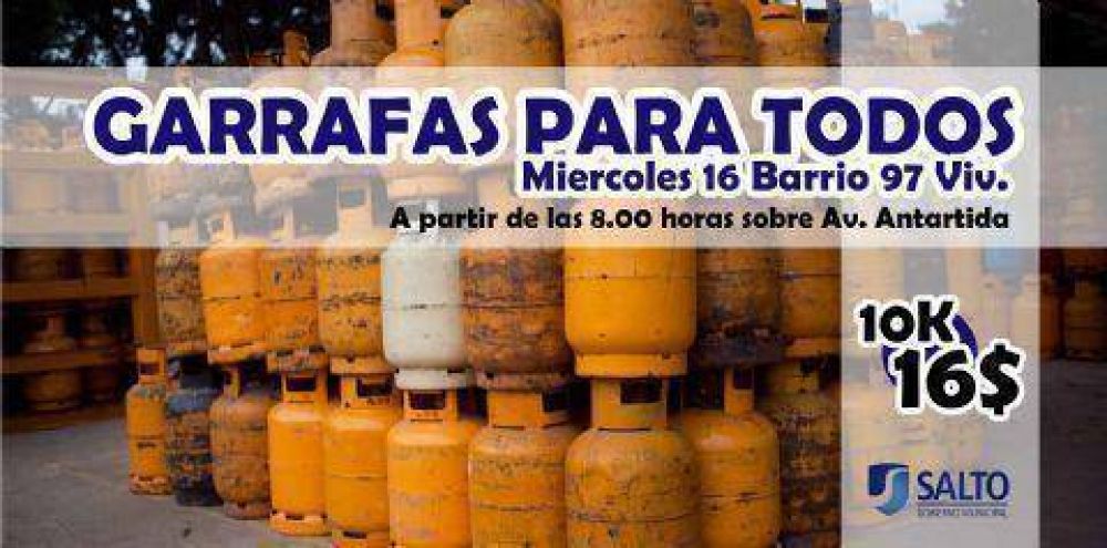 Garrafas para Todos en el barrio 97 viviendas