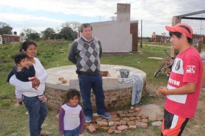 Acosta se reunió en Las Palmas con dirigentes indígenas de la etnia QOM