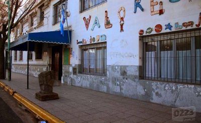 Con recursos nacionales, construir�n 5 secundarias municipales