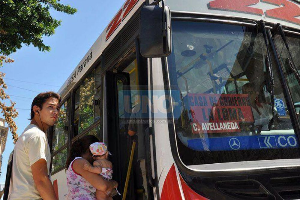 Los colectivos de Paran� incorporar�n un timbre para sordos