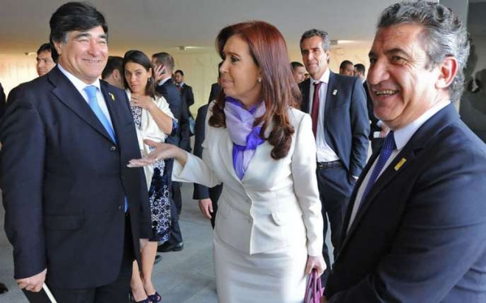 Urribarri particip� de la cumbre de Unasur-Brics