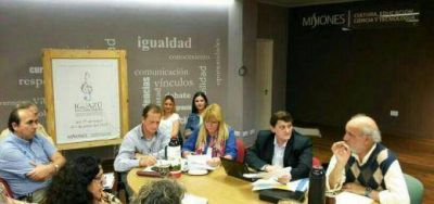 Gobierno y gremios docentes acordaron nueva suba salarial