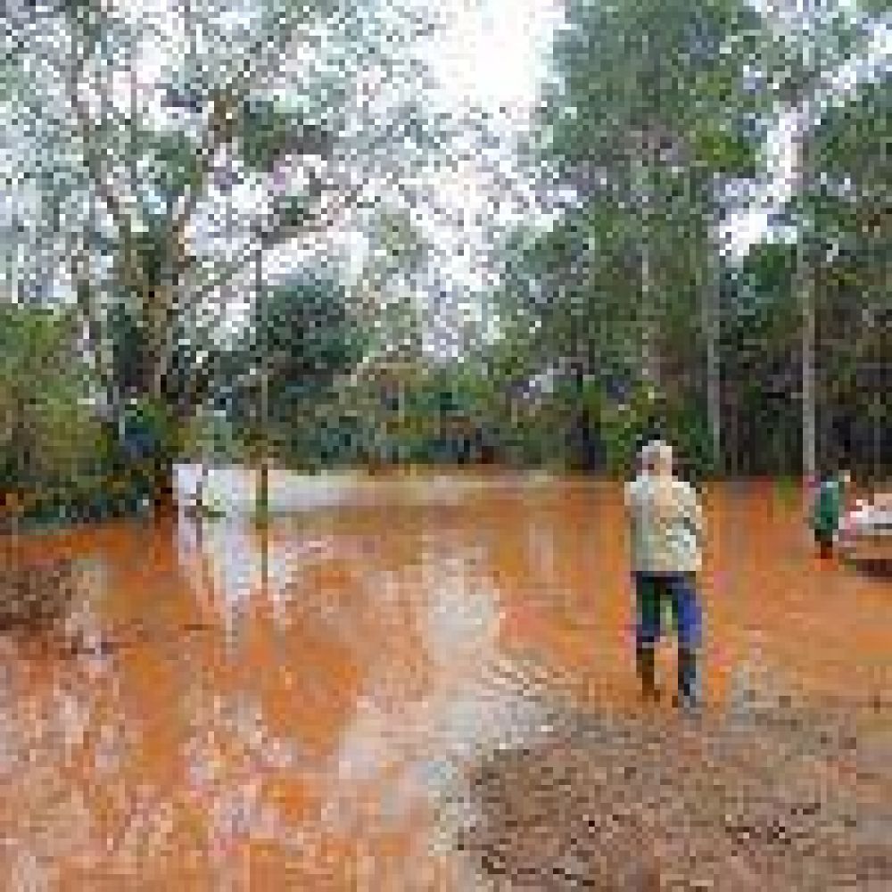 Complejo de caba�as de El Soberbio perdi� 2,6 millones con la creciente del Uruguay
