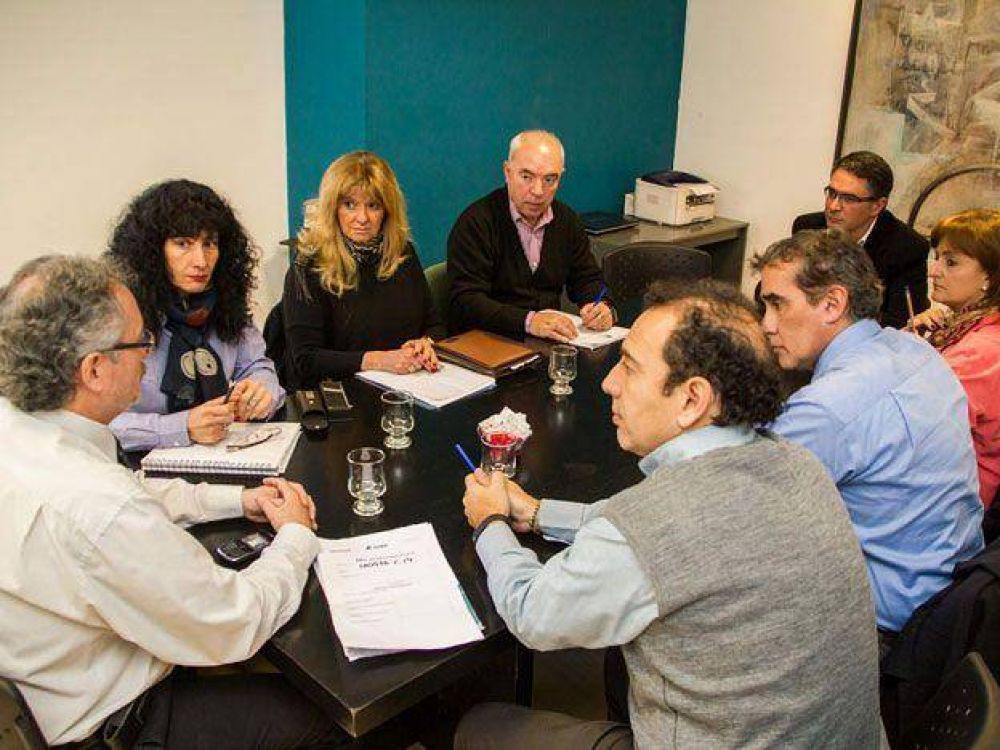 El alcohol, lejos del volante: Mendoza va camino hacia el �conductor designado�