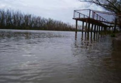 Creciente del Paran�: Guacone decret� la emergencia h�drica