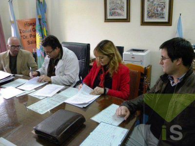 Pami y el Hospital Posadas firmaron convenio para la realizaci�n de tomograf�as y traslados.
