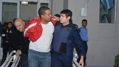 Seguir� detenido el protagonista del tiroteo en la Municipalidad