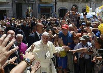 Confusi�n por la postura de Francisco hacia el celibato