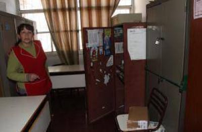 En 7 d�as, roban 2 veces en una escuela al lado de una seccional