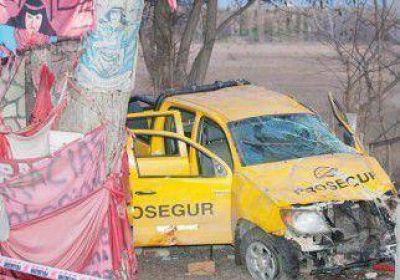 Un joven polic�a se quit� el cintur�n, choc� y muri� 