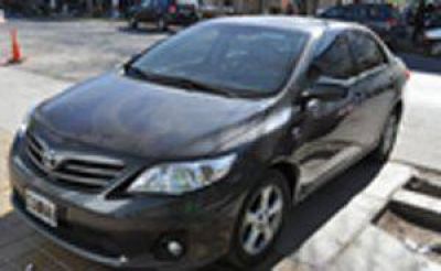  Hallan veh�culos robados en taller clandestino