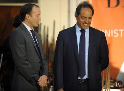Scioli admiti� apoyo a Insaurralde y les reclam� decisi�n a los Intendentes
