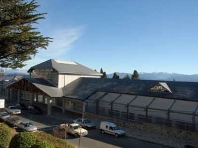 Sigue con pron�stico reservado la ni�a que choc� contra un �rbol