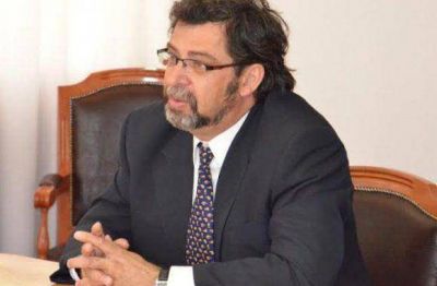 M�s bajas en el Gabinete de R�os, ahora se fue Zanone