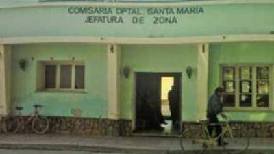 En feroz ataque casi matan a un hombre a palos