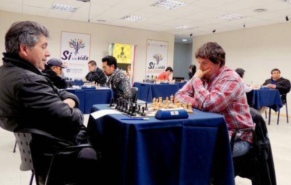 Gran Final Catamarque�a de Ajedrez en el Poncho