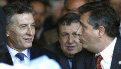 Macri cree que �va a haber una transici�n controvertida en 2015″