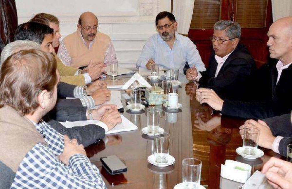Remises � Gobierno y Municipio abordaron la problem�tica interjurisdiccional