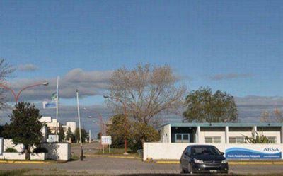 Absa puso dos camiones cisterna para abastecer a la zona alta