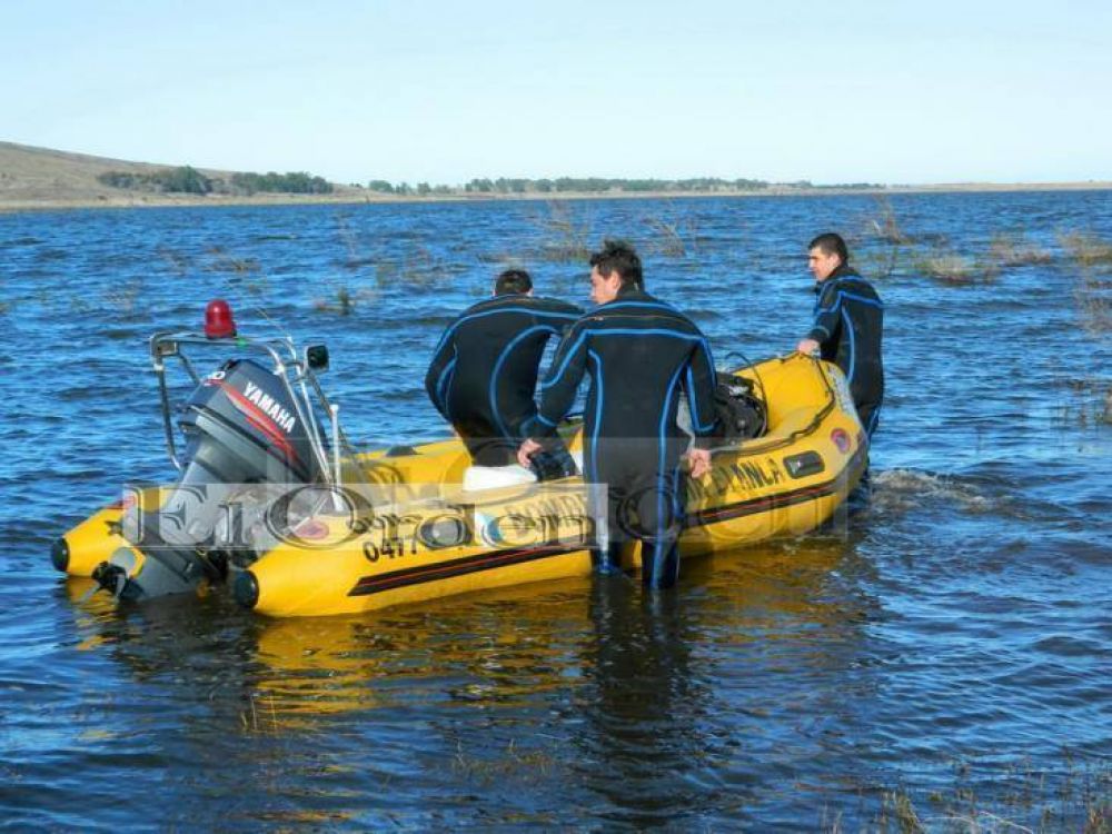 Frente a la hoster�a del Dique,apareci� uno de los cuerpos de los pescadores de Olavarr�a