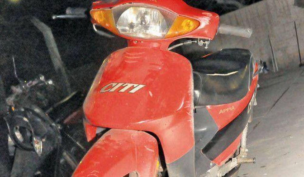 Recuperan moto cuando la v�ctima denunciaba el robo