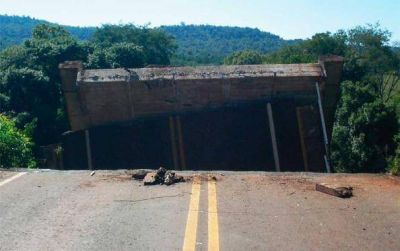 Habilitar�an en un mes y medio un puente provisorio en Acaragu�