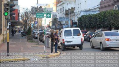 Usuarios del estacionamiento medido se siguen quejando por fallas en el sistema