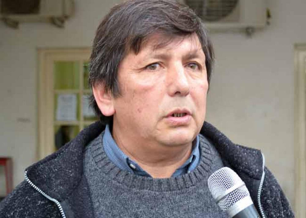 Estatales formalizaron pedido de reapertura de paritarias