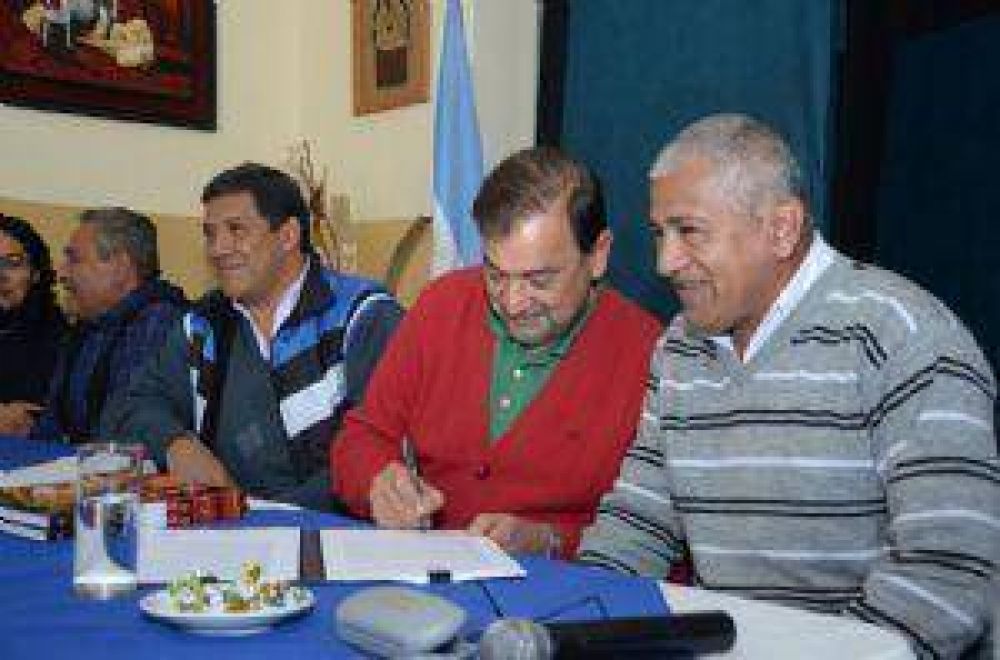 Ya suman 15 los municipios que adhirieron a 