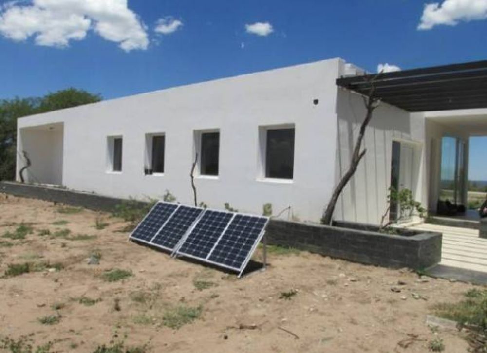 Instalaron paneles solares en el departamento Junn