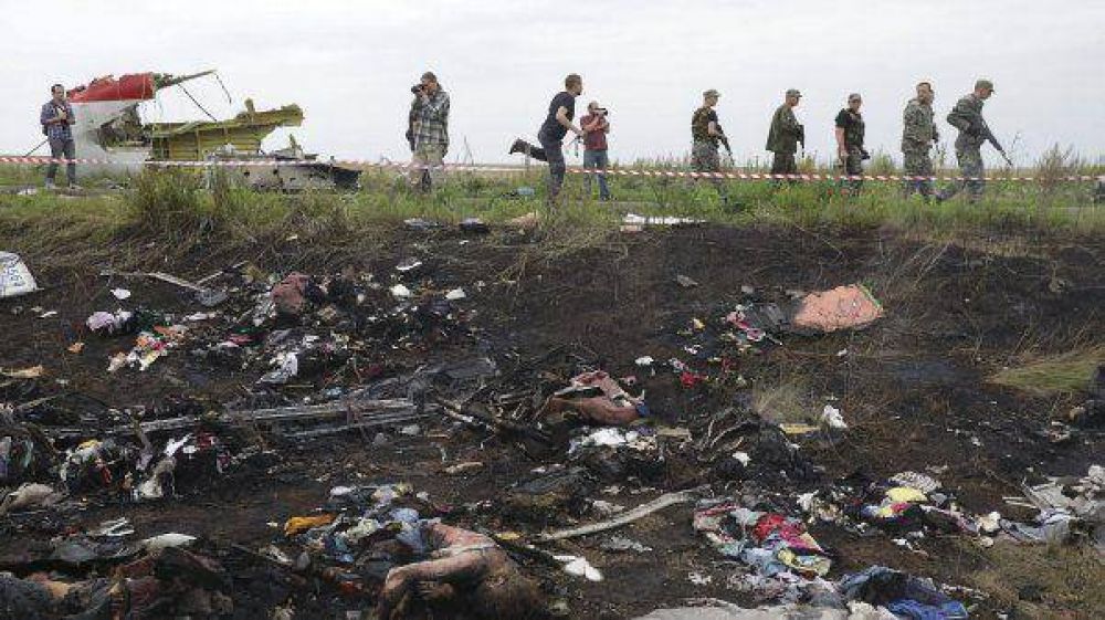 Coincidencia mortal: perdi a familiares en los dos vuelos de Malaysia Airlines